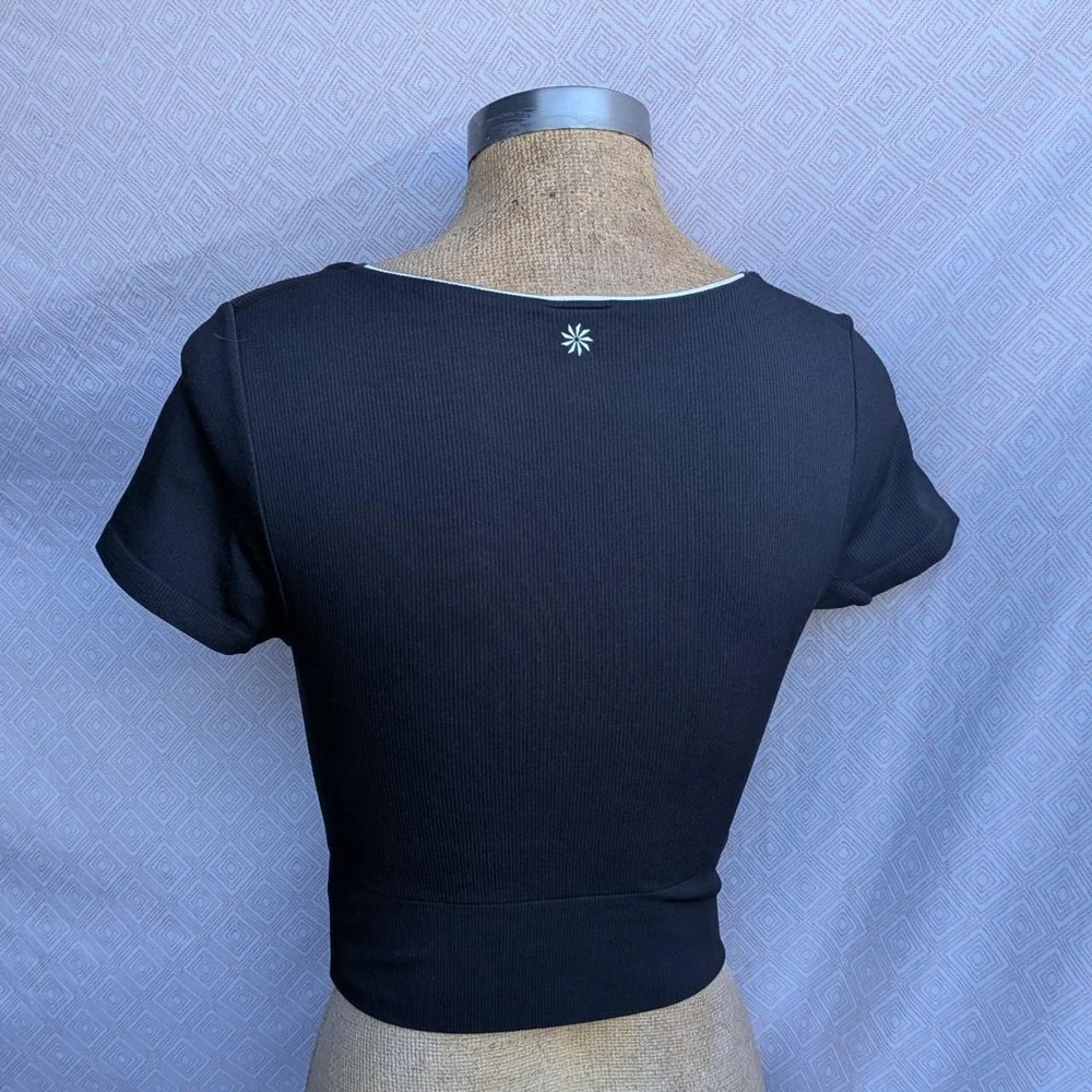 Athleta Crop Top Women Black Like New Ribbed Square Neck White Trim Short Sleeve